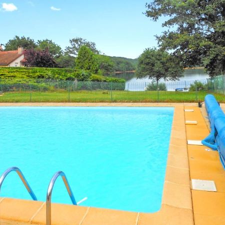 Chalet Charmant A Saint-Gerons Avec Piscine Partagee Exteriör bild
