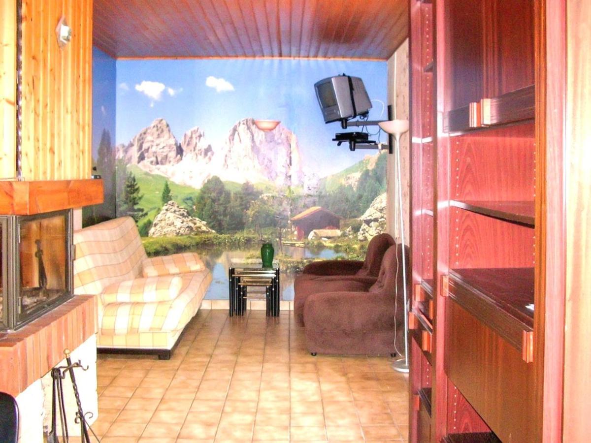 Chalet Charmant A Saint-Gerons Avec Piscine Partagee Exteriör bild